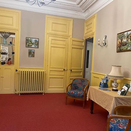Hotel Le Beau Site Gien Exterior photo