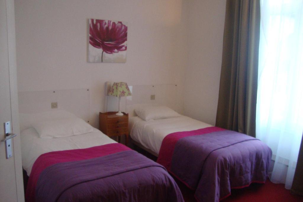 Hotel Le Beau Site Gien Room photo