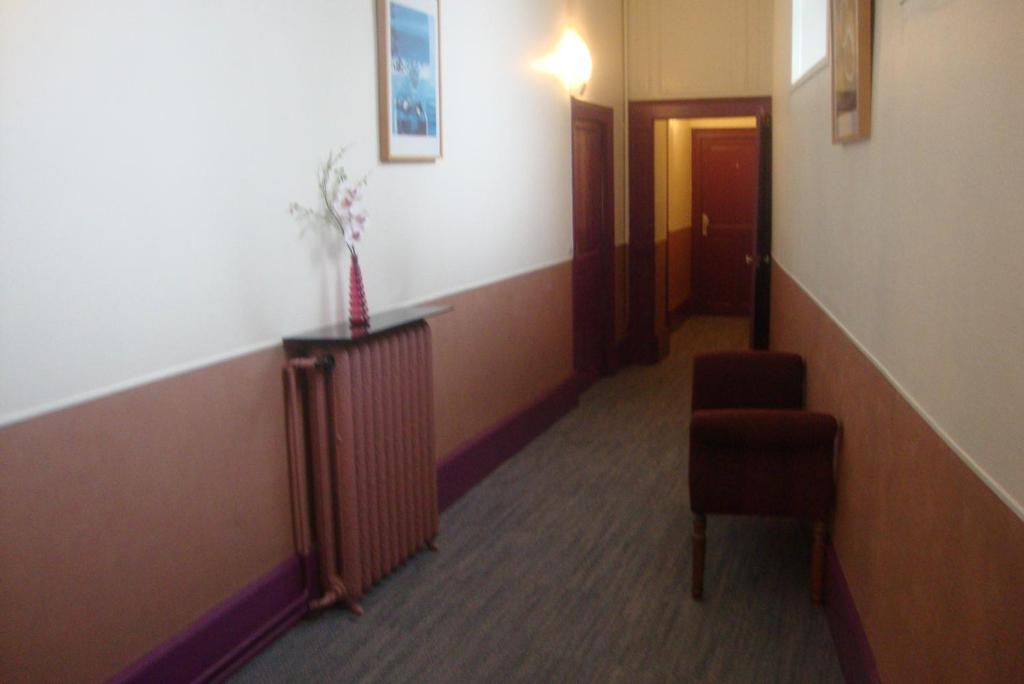 Hotel Le Beau Site Gien Exterior photo